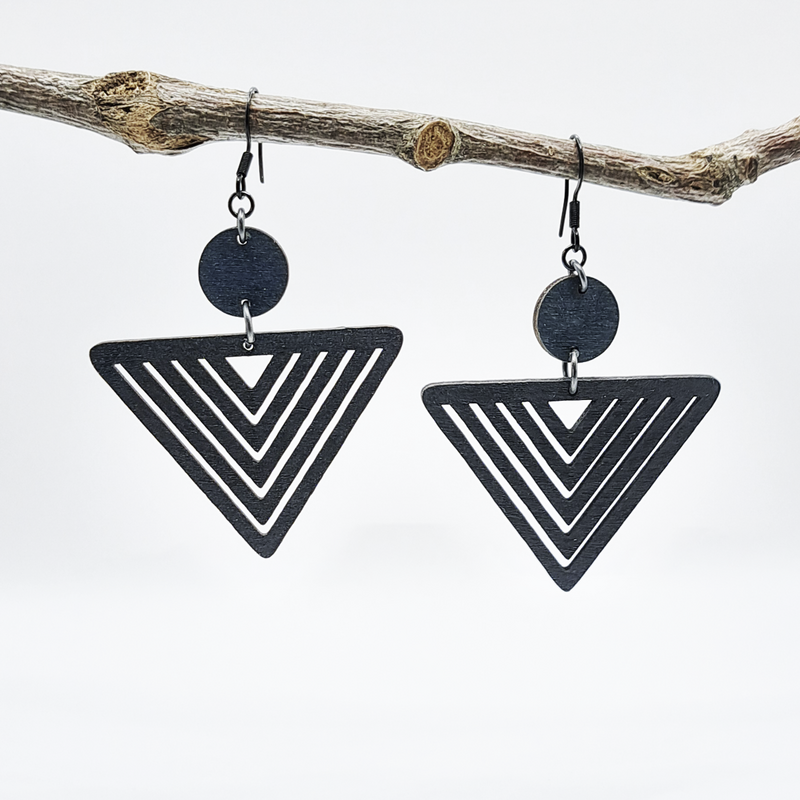 Puukorvakoru Kulmikas